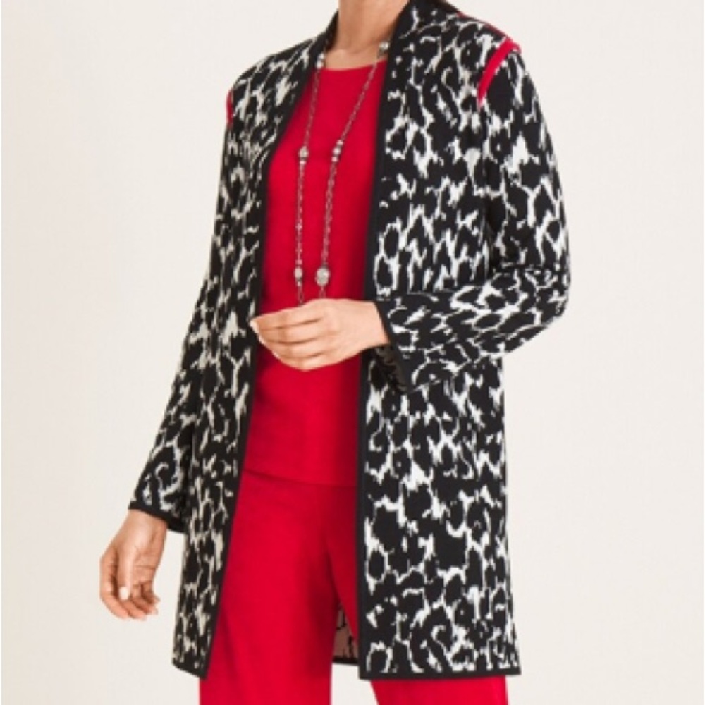 NWOT Chico’s Travelers Collection Jacquard Print Sweater Jacket Size 3 ( XL )
